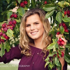Meet your Posher, Jenna